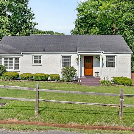 فيلا Neighborhood Retreat, Large Yard, Fire Pit ناشفيل المظهر الخارجي الصورة